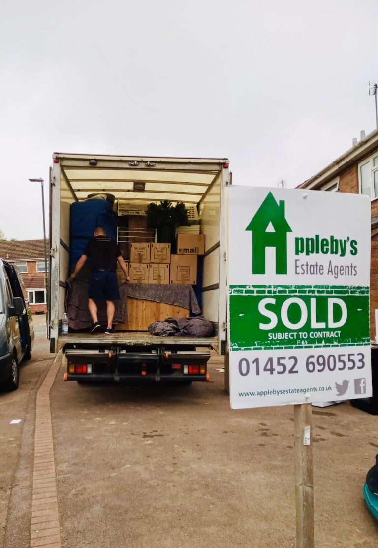House Removals Royal Removals